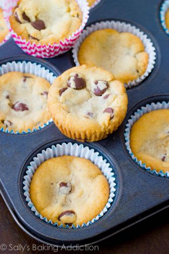 Chocolate chip muffins