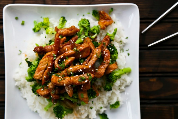 Easy Garlic And Ginger Glazed Sticky Pork