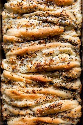 Everything Bagel Pull-Apart Bread