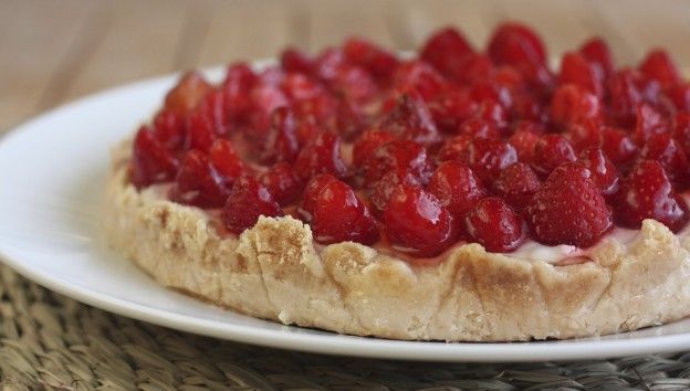 Strawberry tart