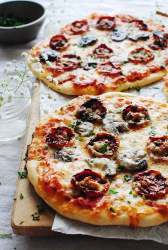 Slow-Roasted Tomato and Mushroom Pizza