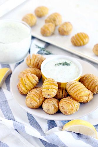 Mini Hasselback Potatoes With Creamy Dill Dip