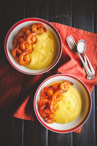 Harissa Shrimp and Grits