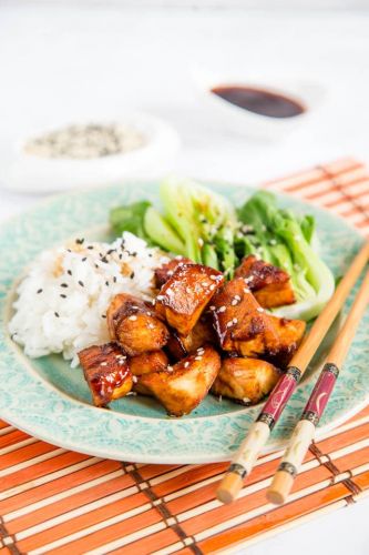 4 Ingredient Sticky Soy Sauce Chicken