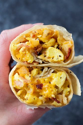 Freezer-friendly breakfast burritos