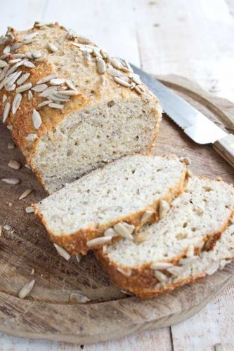 Chia Almond Low Carb Bread