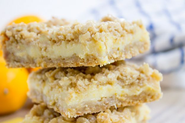 Creamy Lemon Crumb Bars