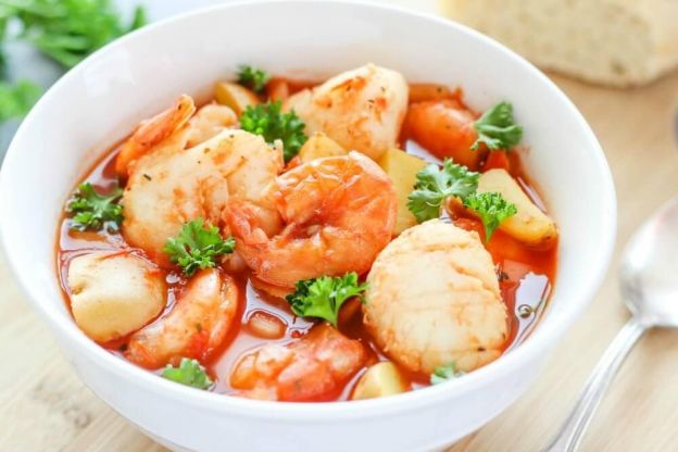 Slow Cooker Seafood Stew