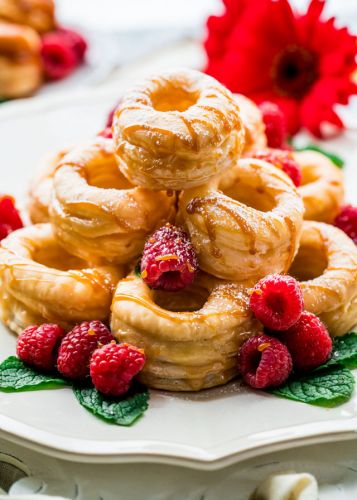 Dulce de Leche Cronuts