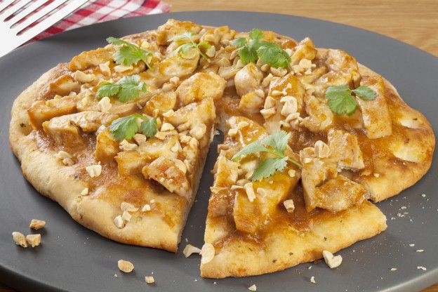 Indian-spiced chicken pizza