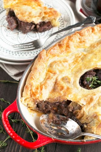 Bœuf Bourguignon Pot Pie