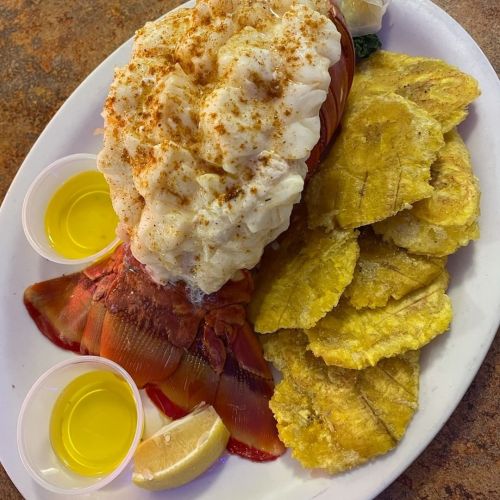 Alex's Seafood Restaurant & Retail - New Castle, Delaware