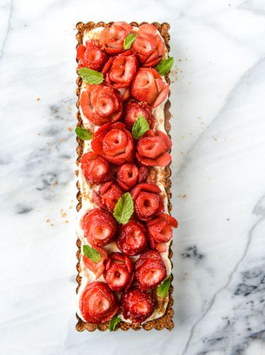 5-Ingredient Strawberry Tart