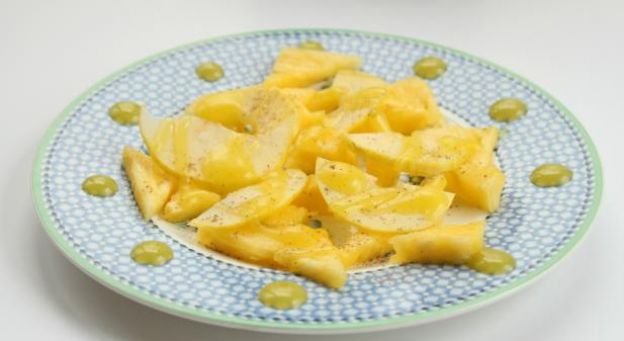 Pineapple carpaccio