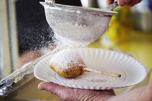 Tennessee: Deep Fried Goo Goo Clusters