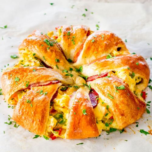 Crescent Bacon Breakfast Ring