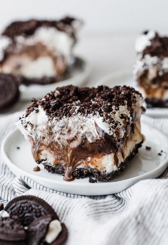 Oreo Ice Cream Cake