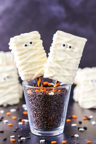 Mummy Rice Krispie Treats