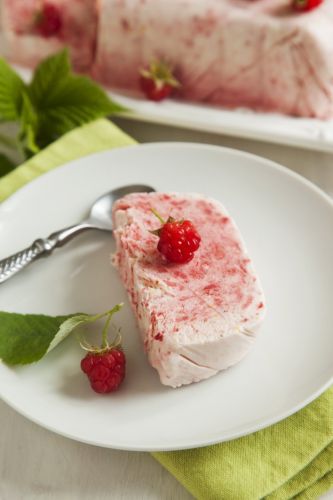 Raspberry ice cream