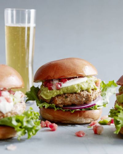 Cheddar Jalapeno Chicken Burger with Guacamole