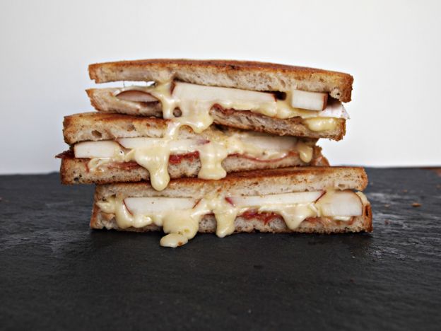 Brie Prosciutto and Pear Grilled Cheese