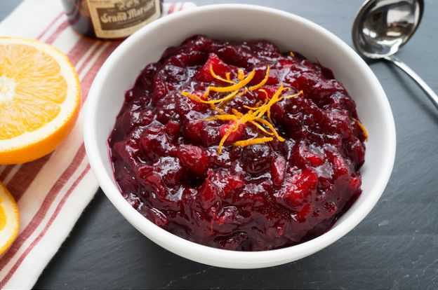 Apple orange cranberry sauce