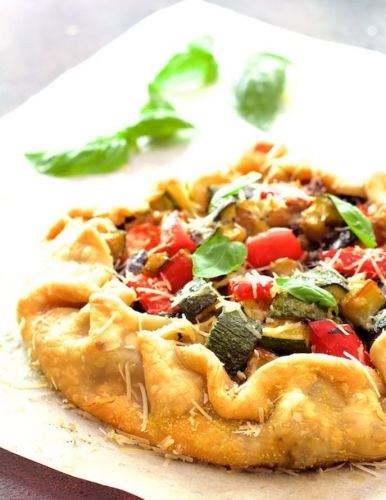 Mediterranean Roasted Vegetable Galette