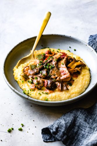 Creamy Grits and Mushrooms