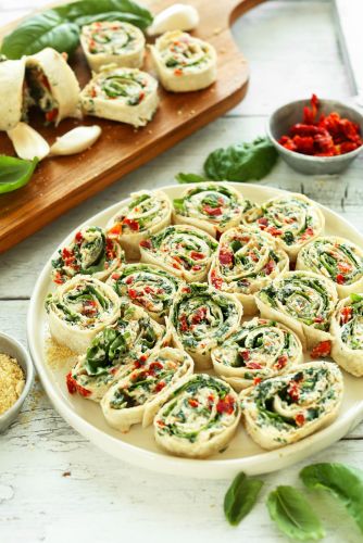 Sun-Dried Tomato and Basil Pinwheels