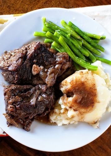 Caramelized Root Beer Short ribs