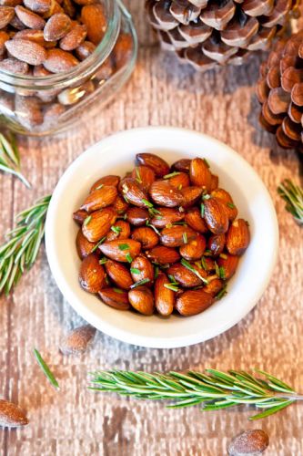 Rosemary Chipotle Roasted Almonds