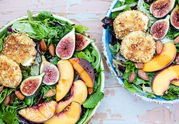 Almond-crusted goat cheese, peach and fig salad