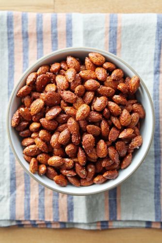 Spiced almonds