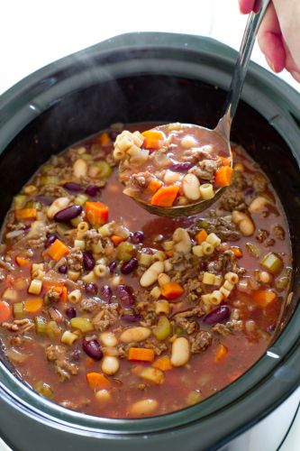 Slow Cooker Pasta E Fagioli Soup