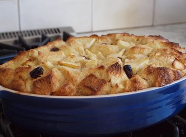 Apple Rum Raisin Bread Pudding