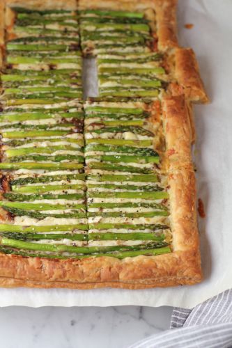 Asparagus Gruyere tart