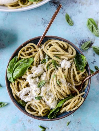 Burrata Pesto Pasta