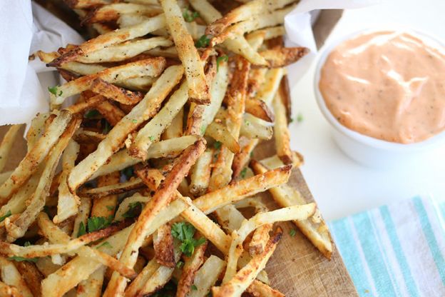 Garlic Parmesan Air Fryer French Fries