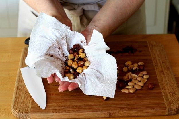 Peel the hazelnuts