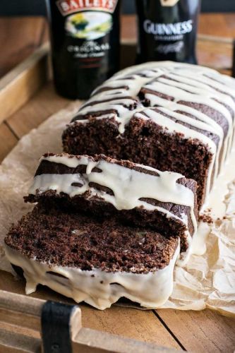 BAILEYS DARK CHOCOLATE GUINNESS BREAD