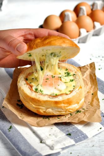 Bake Eggs in Bread Bowls