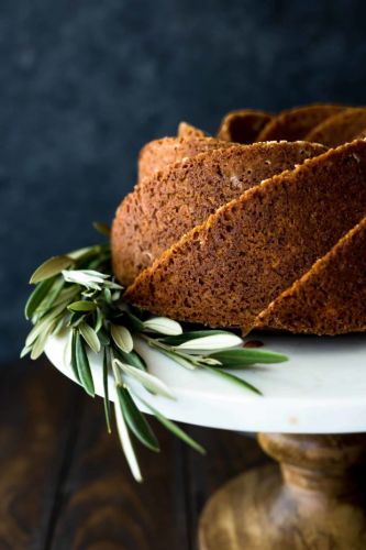 Gingerbread Bundt Cake