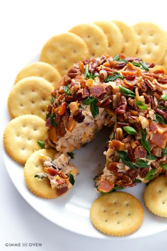 BBQ Bacon Cheeseball