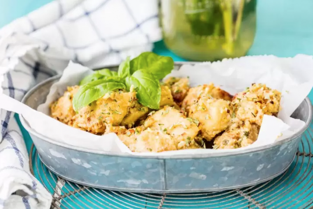 Garlic Parmesan Slow Cooker Wings