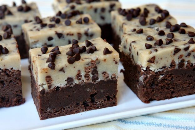 Chocolate chip cookie dough brownies