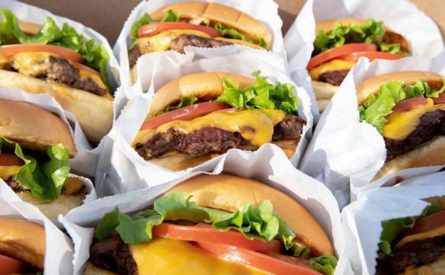 8. Most Fast Food Burger Chains Have Terrible Or Almost Non-Existing AntiBiotic Policies