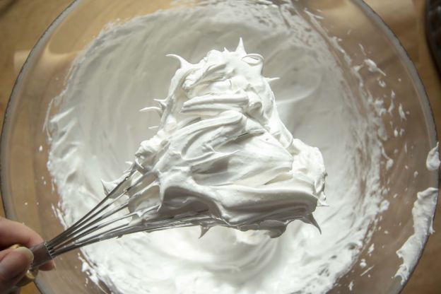 Know the Phases of Whipped Egg Whites