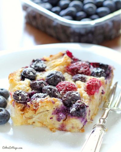 Blueberry croissant bake