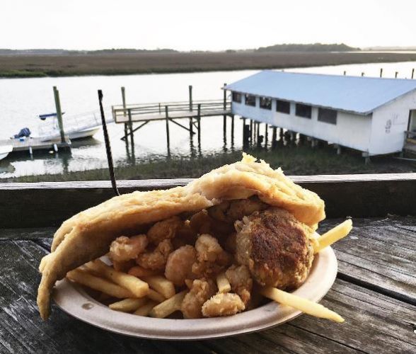 Bowens Island - Restaurant - Charleston, SC