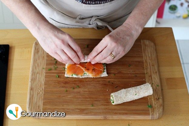 Mini Smoked Salmon Rolls with Cream Cheese & Chives